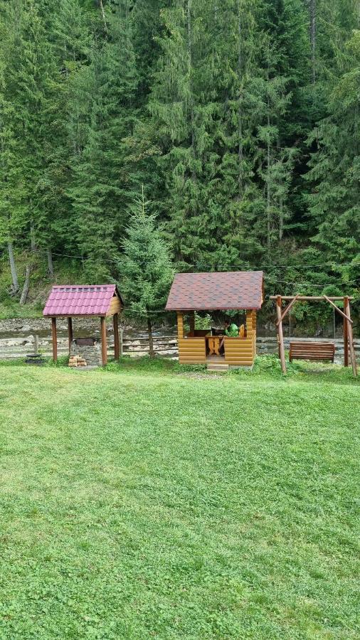 Крайня Хата Synevyrsʼka Polyana Exterior foto